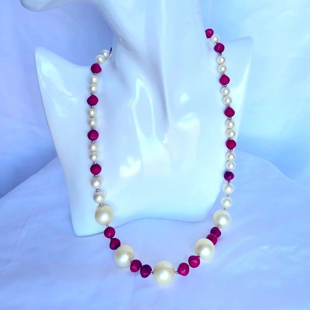 Vintage 1950’s Necklace Faux Pearl & Cranberry Colored Beads